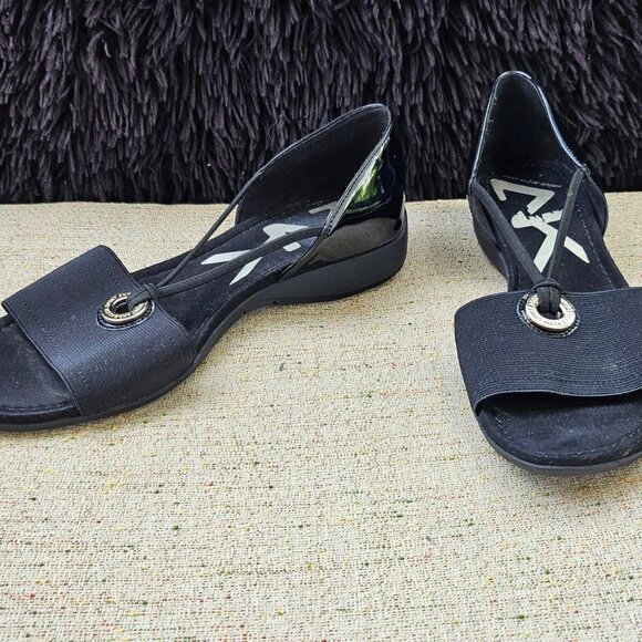 Anne Klein Women Sandal Sport Black Shoes Canvas/Patent Leather Size 9.5M - Picture 8 of 11